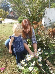 521817_3867404972662_460989334_n